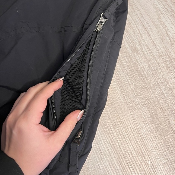 Women’s Burton Insulated Dryride Snowboard Pants - Picture 9 of 11